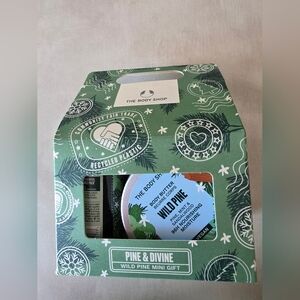 The Body Shop Green Pine & Divine Mini Gift Set